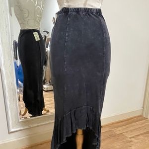 T*Party Hi-Lo Ruffle Hem Skirt